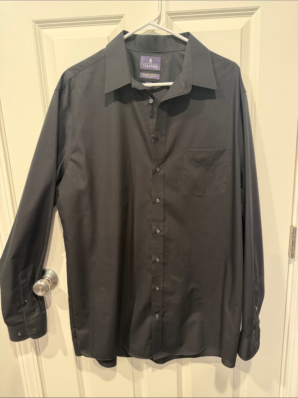 Stafford Men’s Black Long-Sleeve Dress Shirt